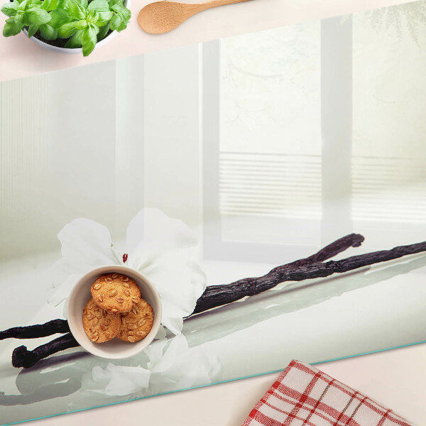 Tagliere in vetro con motivo a fiore su ramo