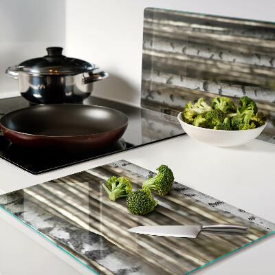 Tagliere in vetro temperato con stampa a tema betulle bianche nel bosco