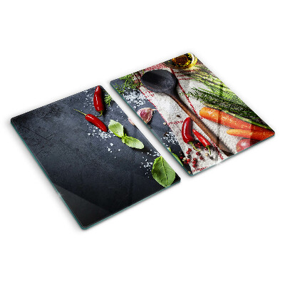 Tagliere in vetro con decorazione a tema spezie e verdure