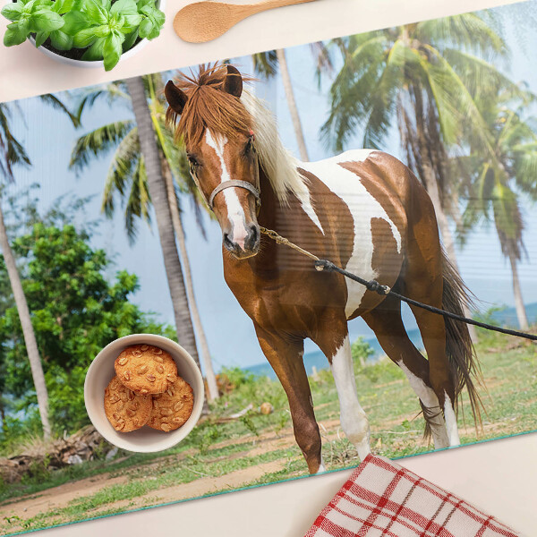 Tagliere in vetro temperato con cavallo su sfondo di palme