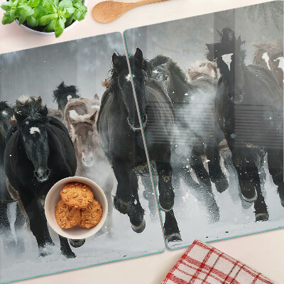 Tagliere in vetro temperato con decorazione di cavalli al galoppo nella nebbia