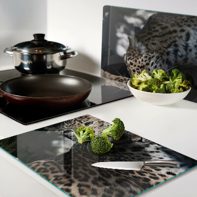 Tagliere in vetro temperato con stampa di ghepardi su sfondo scuro