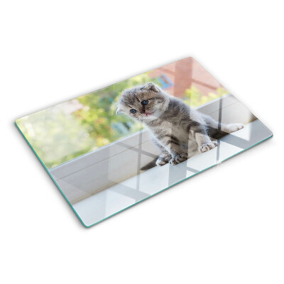 Tagliere in vetro temperato con stampa di un gattino sul davanzale