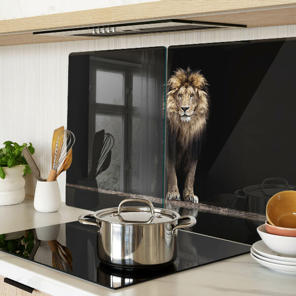 Tagliere in vetro temperato con stampa raffigurante un leone su sfondo scuro