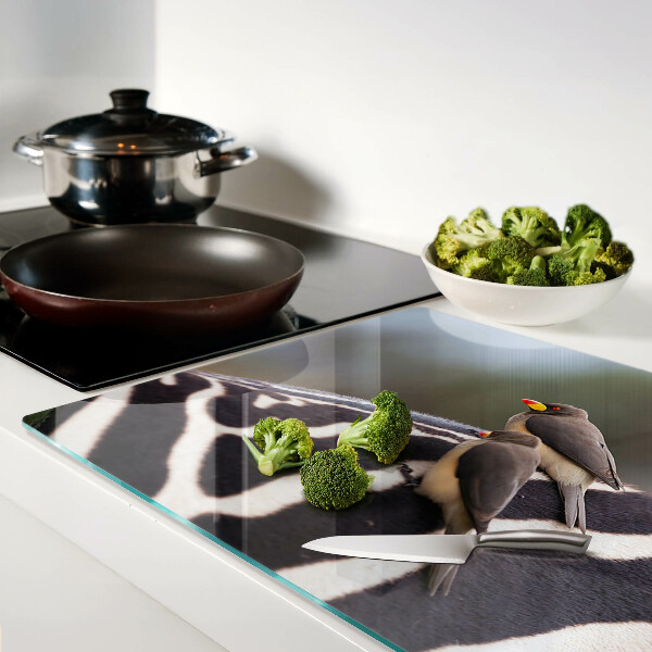 Tagliere in vetro temperato con decorazione di uccelli su sfondo zebrato