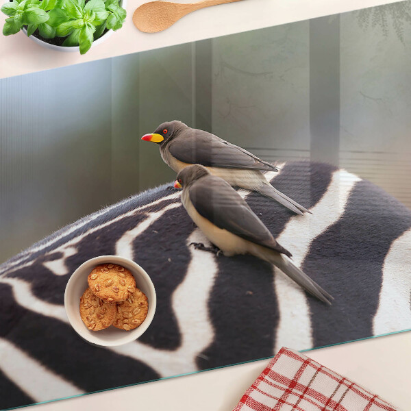 Tagliere in vetro temperato con decorazione di uccelli su sfondo zebrato