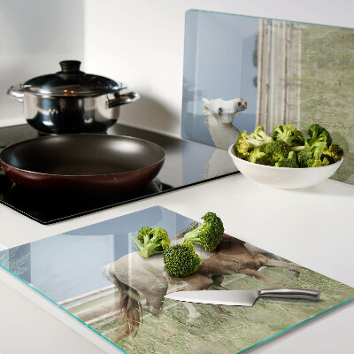 Tagliere in vetro con decorazione raffigurante un cavallo con il puledro sul prato