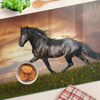 Tagliere in vetro temperato con stampa di un cavallo davanti al sole al tramonto
