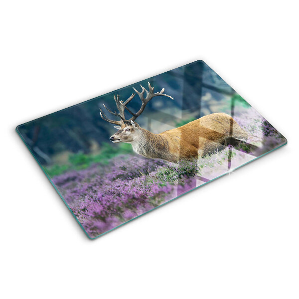 Tagliere in vetro temperato con stampa di un cervo in un paesaggio con lavanda