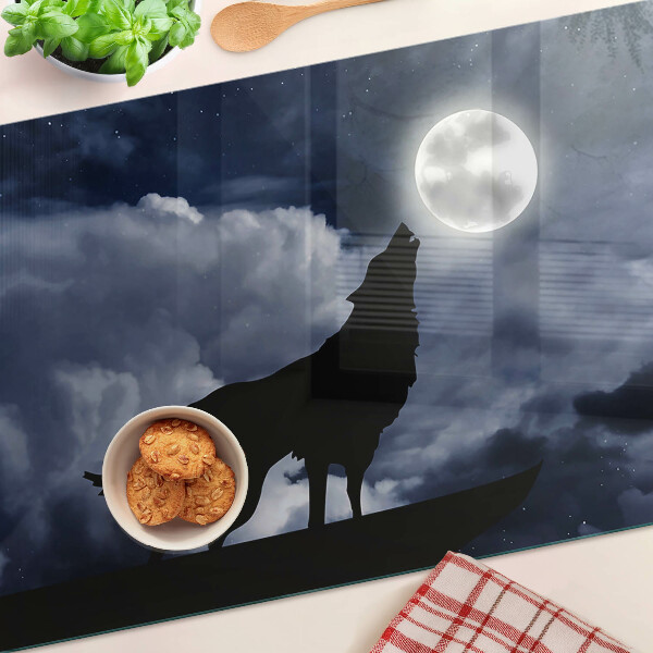 Tagliere in vetro con decorazione raffigurante un lupo nel bagliore della luna