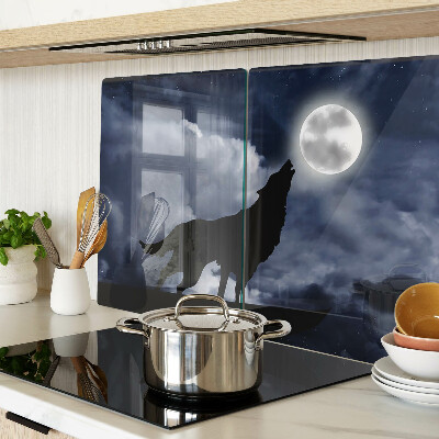 Tagliere in vetro con decorazione raffigurante un lupo nel bagliore della luna