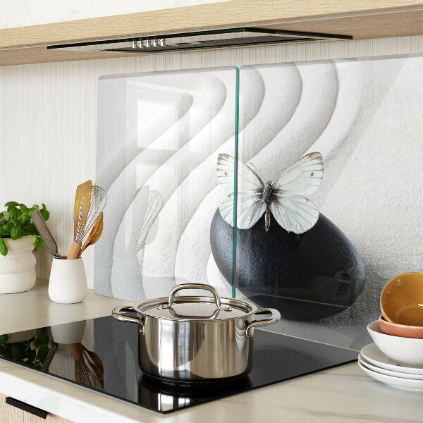 Tagliere in vetro temperato con motivo di farfalla su fondo effetto pietra