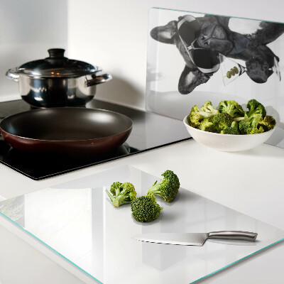 Tagliere in vetro temperato con stampa di un cane che indossa occhiali da sole