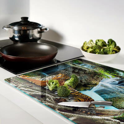 Tagliere in vetro temperato con stampa di una tigre nel suo ambiente naturale