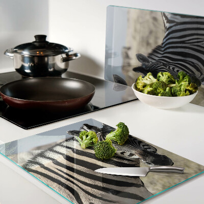 Tagliere in vetro temperato con stampa raffigurante zebre nel loro ambiente naturale