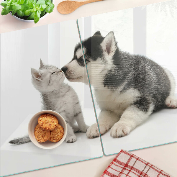 Tagliere in vetro temperato con stampa raffigurante un gattino e un cucciolo che giocano insieme