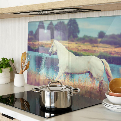 Tagliere in vetro temperato con stampa di un cavallo bianco sull'acqua