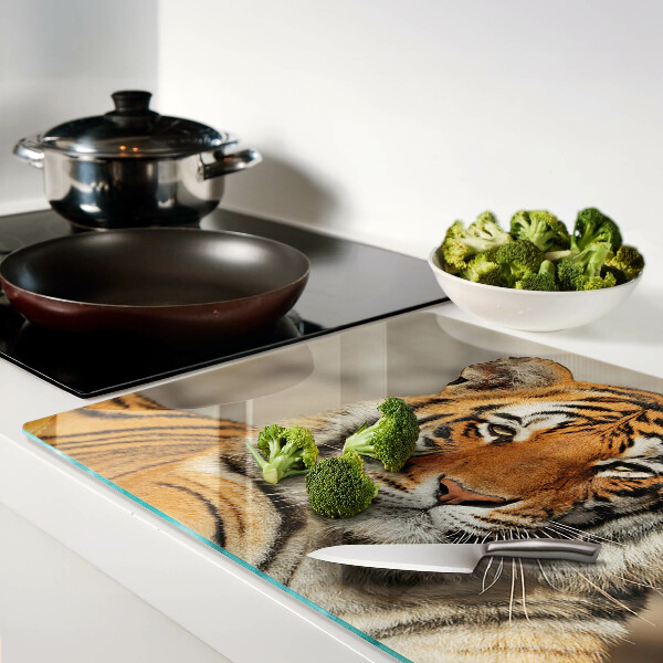 Tagliere in vetro temperato con stampa raffigurante una tigre in una posa naturale