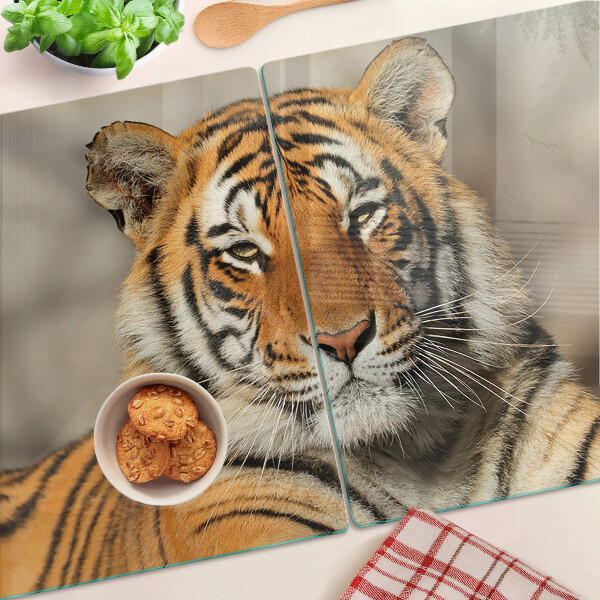 Tagliere in vetro temperato con stampa raffigurante una tigre in una posa naturale