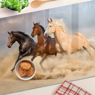 Tagliere in vetro temperato con stampa raffigurante cavalli al galoppo