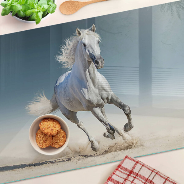 Tagliere in vetro con decorazione di un cavallo bianco in movimento
