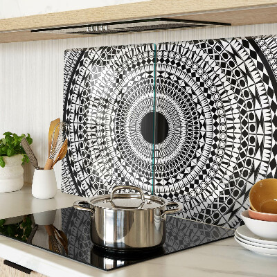 Tagliere in vetro temperato Mandala nei toni del bianco e nero