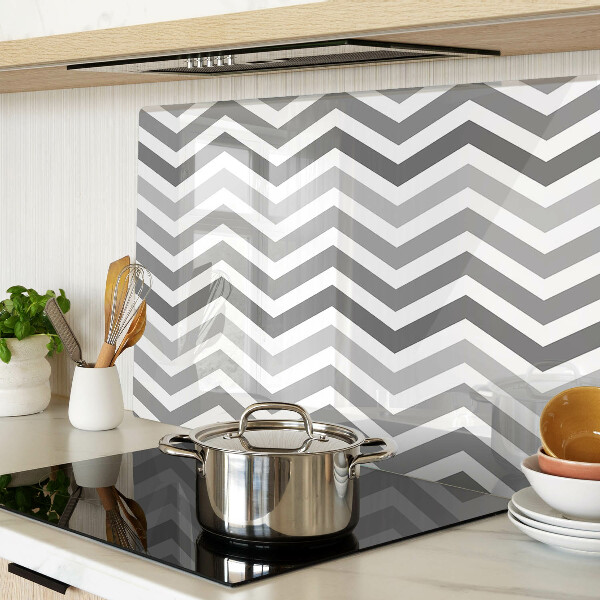 Tagliere in vetro temperato con motivo a zigzag nei toni del grigio