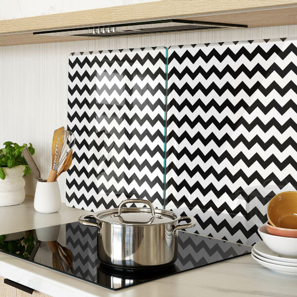 Tagliere in vetro temperato con motivo zigzag in bianco e nero