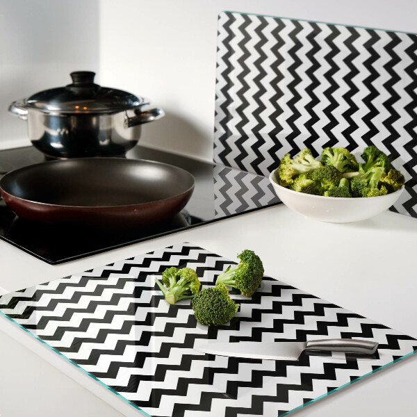 Tagliere in vetro temperato con motivo zigzag in bianco e nero