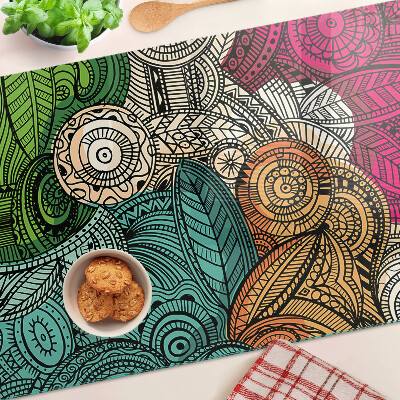 Tagliere in vetro temperato con motivo mandala dai disegni colorati