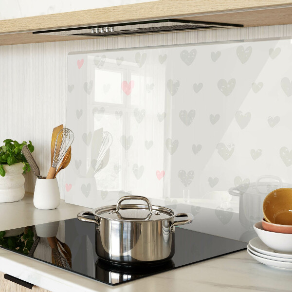 Tagliere in vetro temperato con motivo di cuoricini in diversi colori