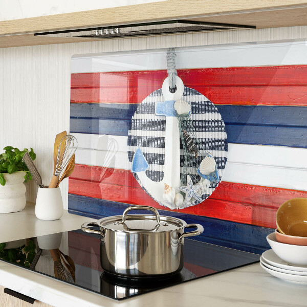 Tagliere in vetro temperato con motivo a strisce sullo sfondo