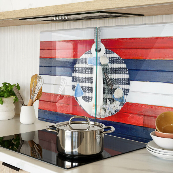 Tagliere in vetro temperato con motivo a strisce sullo sfondo