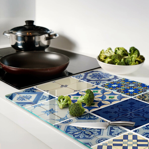 Tagliere in vetro con motivo a piastrelle in stile mosaico