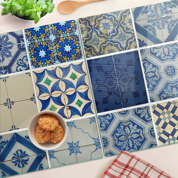 Tagliere in vetro con motivo a piastrelle in stile mosaico