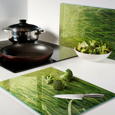 Tagliere in vetro temperato con motivo di campo di erba verde