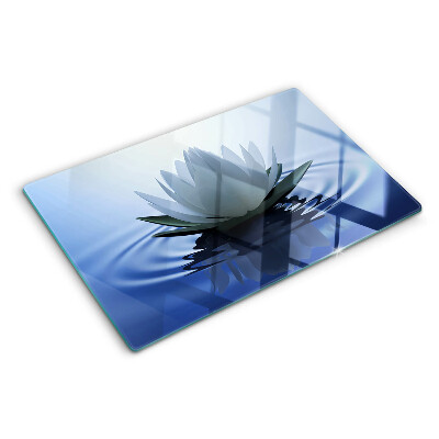 Tagliere in vetro temperato con motivo ninfea sullo sfondo dell'acqua