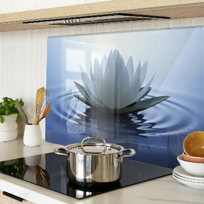 Tagliere in vetro temperato con motivo ninfea sullo sfondo dell'acqua