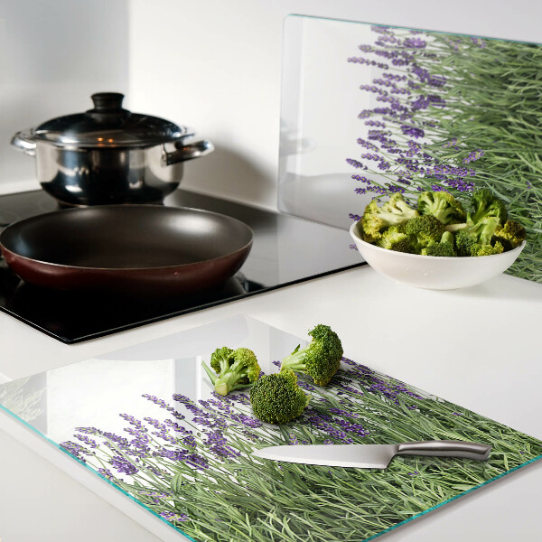 Tagliere in vetro con stampa di un campo di lavanda al sole