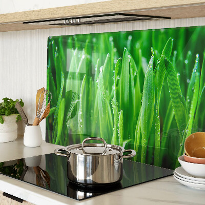 Tagliere in vetro temperato con motivo di erba e gocce d'acqua