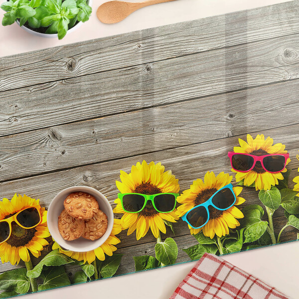 Tagliere in vetro con motivo di girasoli che indossano occhiali da sole