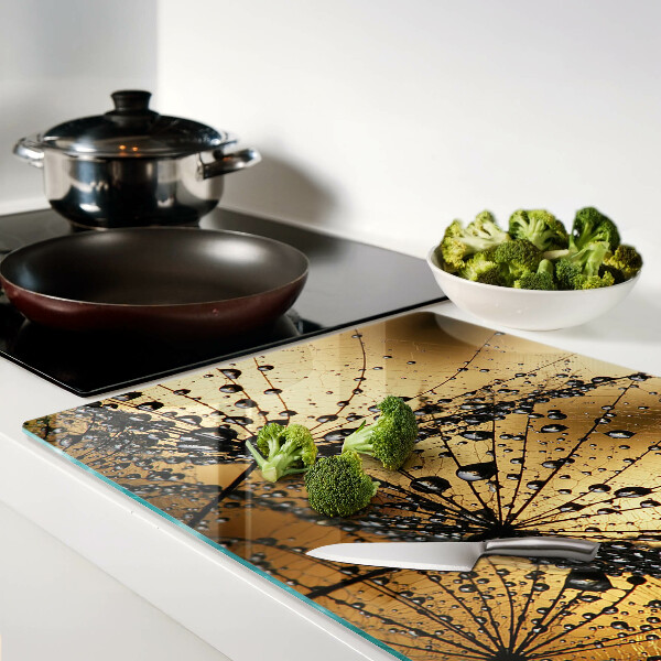 Tagliere in vetro temperato con stampa raffigurante gocce d'acqua sulle foglie