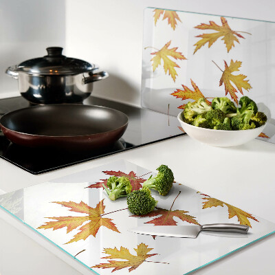Tagliere in vetro temperato con motivo di foglie di acero nei colori autunnali