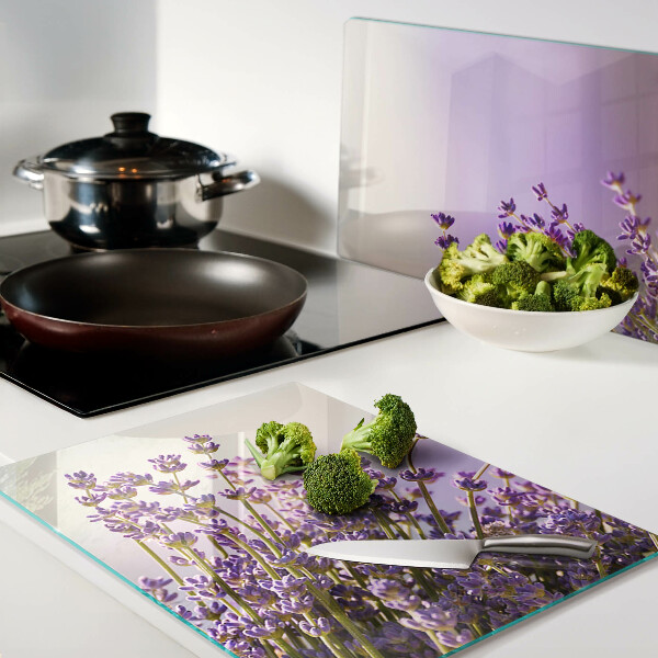 Tagliere in vetro con stampa a motivi di fiori di lavanda sul tema della finestra