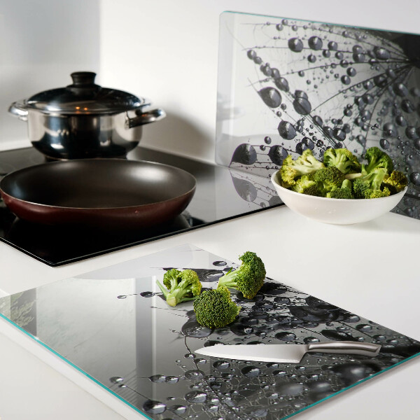 Tagliere in vetro temperato con motivo gocce d'acqua sulle piante