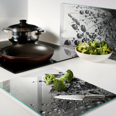 Tagliere in vetro temperato con motivo gocce d'acqua sulle piante