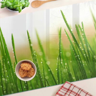 Tagliere in vetro temperato con motivo di erba e gocce d'acqua