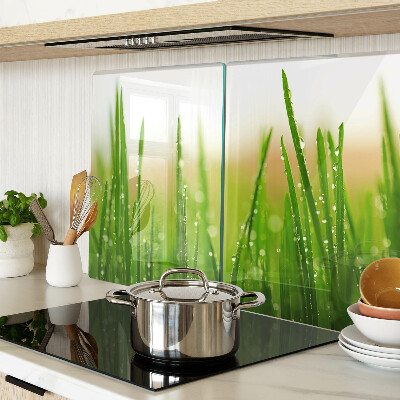 Tagliere in vetro temperato con motivo di erba e gocce d'acqua