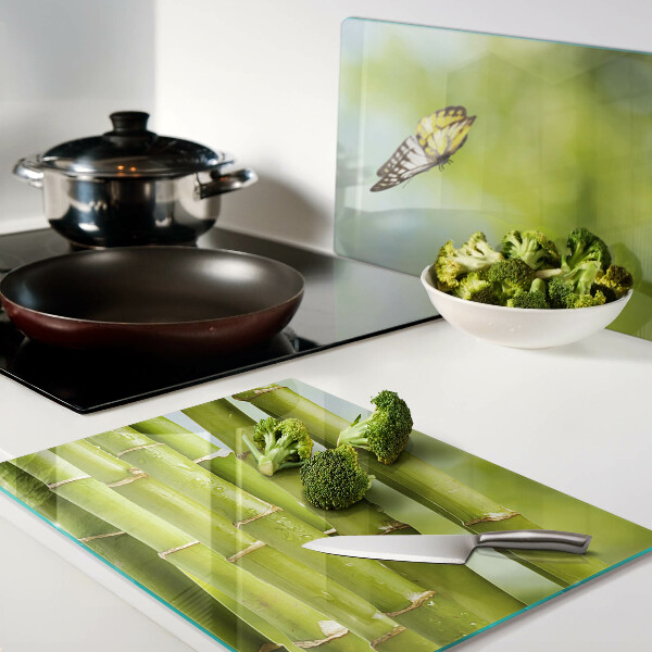 Tagliere in vetro con piano decorato in bambù e fantasia a farfalle