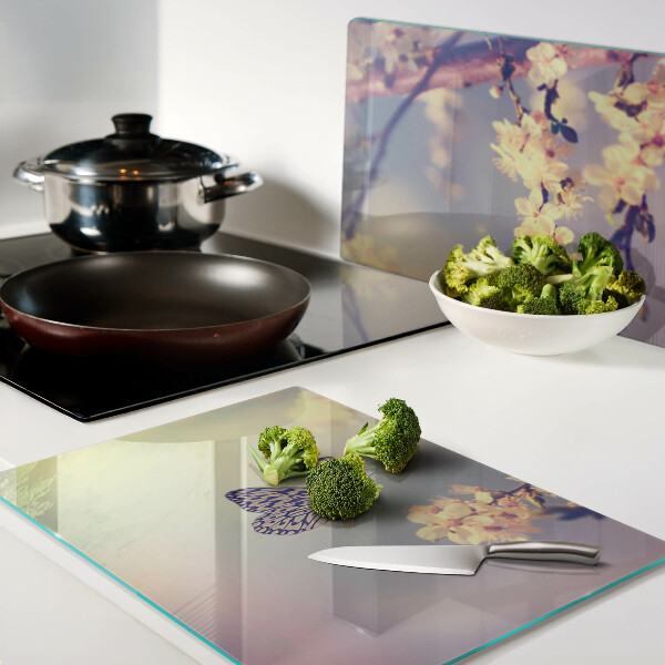 Tagliere in vetro temperato con motivo farfalla su sfondo floreale